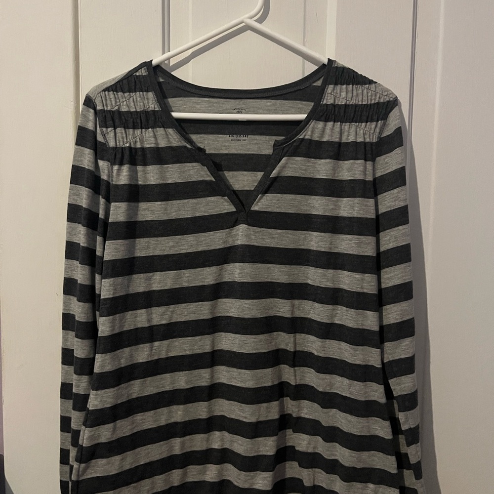 Faded Glory Black and Gray Striped Long Sleeve Top